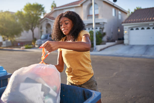 Best Estate Cleanout Services  in Collinsburg, PA